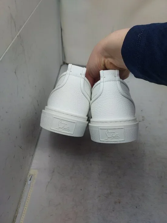 Christian Louboutin MENS White Heart Love Adolon Junior Sneaker - Picture 9 of 12